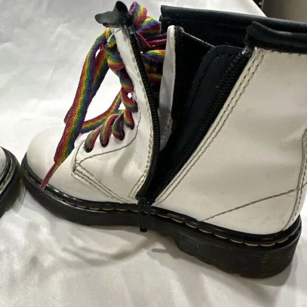 Dr Martens Toddler size 10 White Leather Lace Up Boots Rainbow‎ Laces 1460T